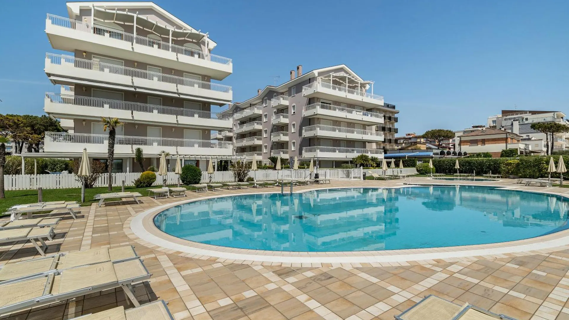Residence Villa Elsa A19 Лидо-ди-Езоло Апартаменты
